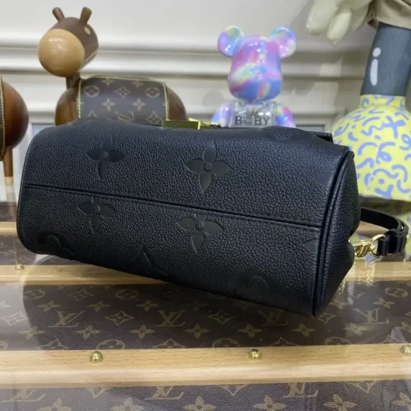 Louis Vuitton Favorite Black - Image 5