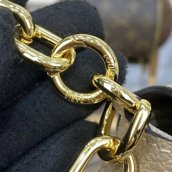Louis Vuitton Favorite Beige - Image 6