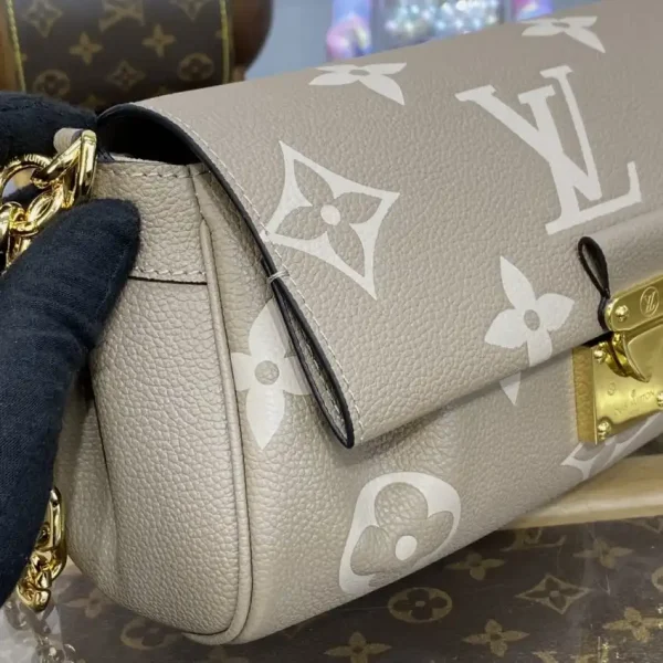 Louis Vuitton Favorite Beige - Image 7