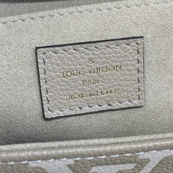 Louis Vuitton Favorite Beige - Image 9