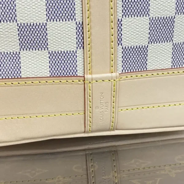 Louis Vuitton Noe  Bucket White Grid MM - Image 4