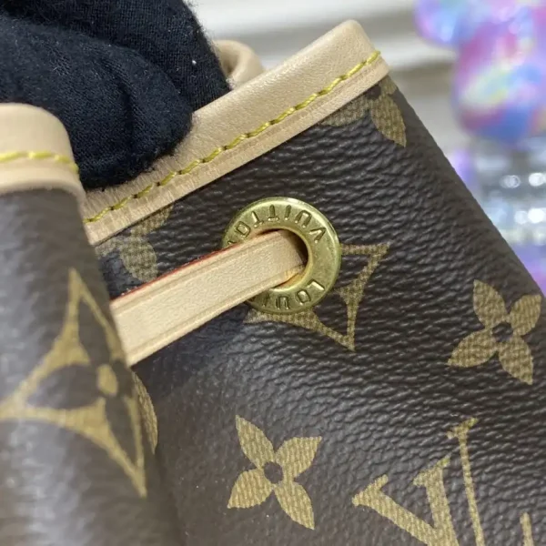 Louis Vuitton Noe  Bucket Brown - Image 5