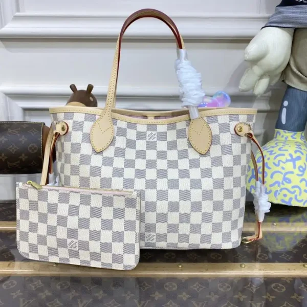 Louis Vuitton Neverfull MM White Grid - Image 4