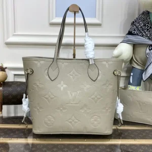 Louis Vuitton Neverfull MM  Beige