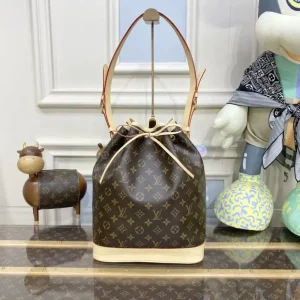 Louis Vuitton Noe  Bucket  MM Canvas