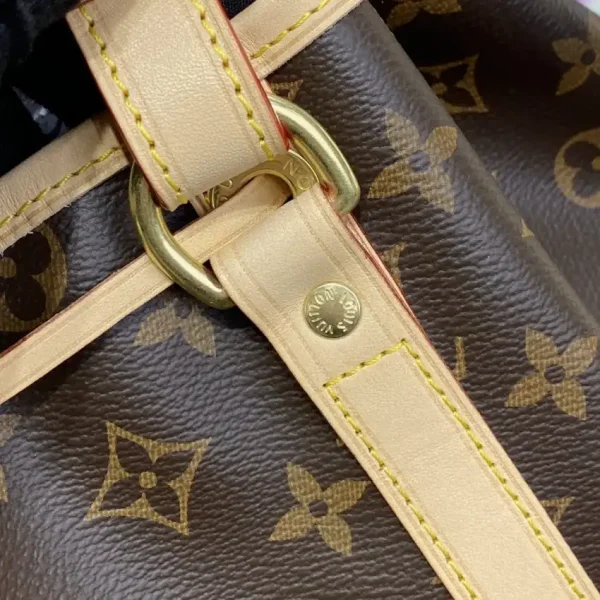 Louis Vuitton Noe  Bucket  MM Canvas - Image 4