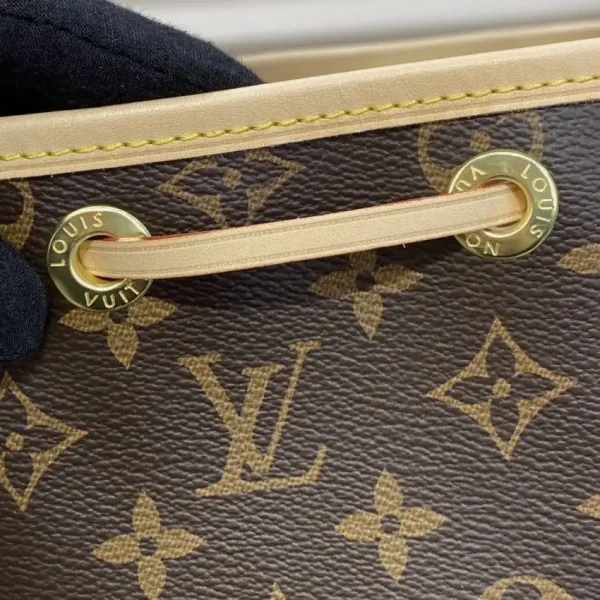 Louis Vuitton Noe  Bucket  MM Canvas - Image 6