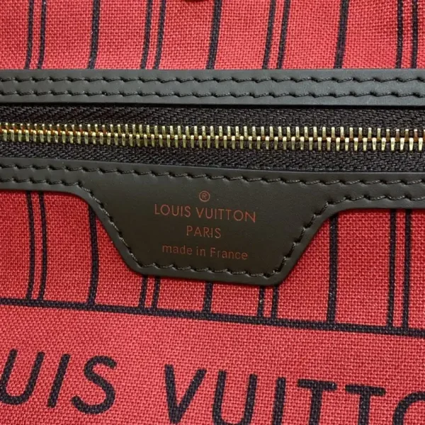 Louis Vuitton Neverfull MM  Grid Red Inside - Image 5