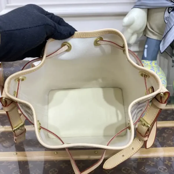Louis Vuitton  Noe Bucket White Grid - Image 7