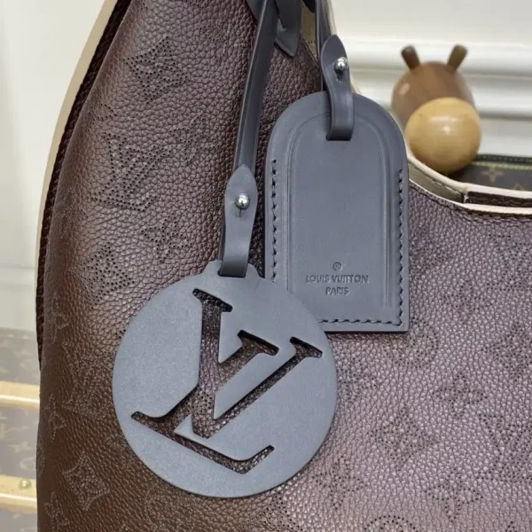 Louis Vuitton Carmel Brown - Image 8