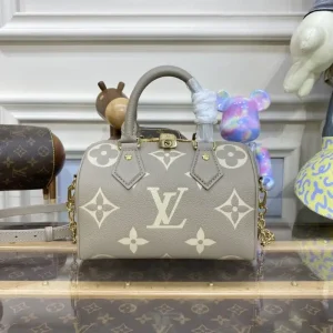 Louis Vuitton Speedy Bandouliere 20 Milk Beige