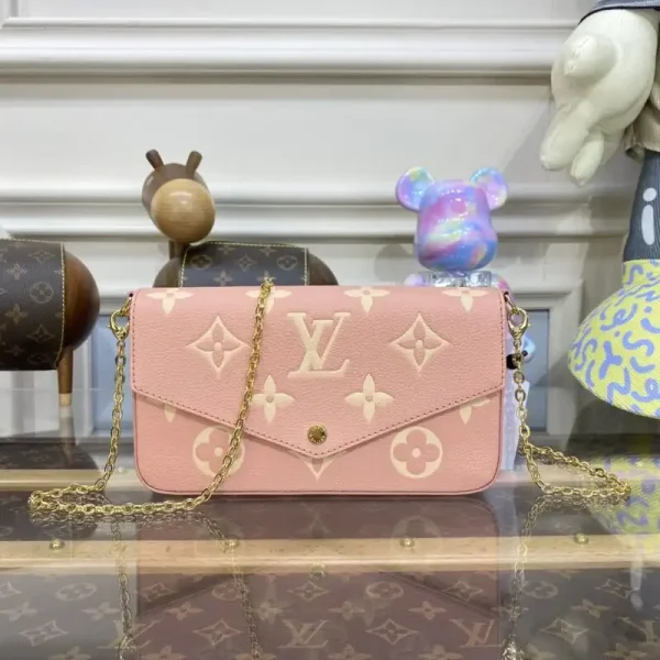 Louis Vuitton Félicie Pochette Pink