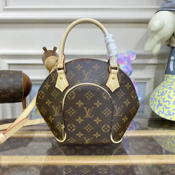 Louis Vuitton Ellipse PM - Image 4