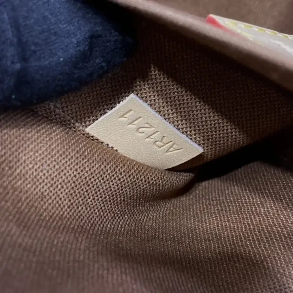 Louis Vuitton Ellipse PM - Image 9