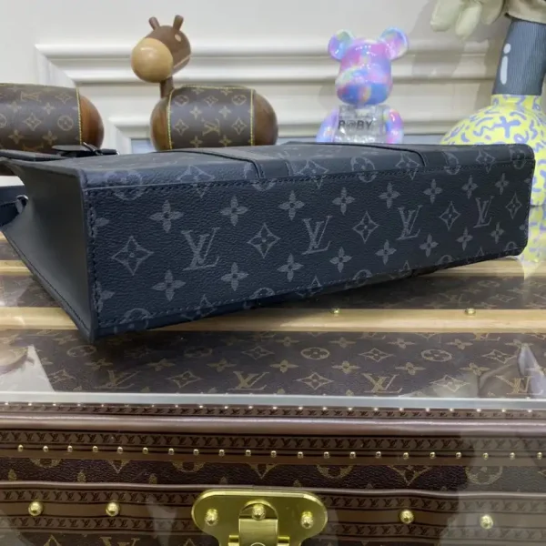 Louis Vuitton Sac Plat M Black - Image 6