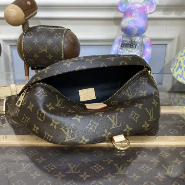 Louis Vuitton Bumbag Waist Brown Canvas - Image 7
