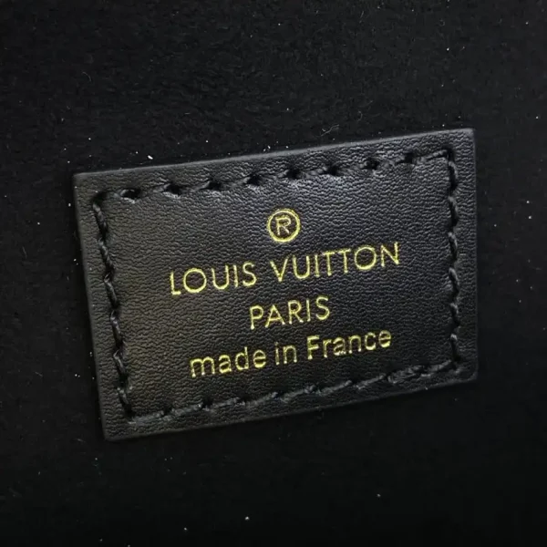 Louis Vuitton On My Side PM  Full Black - Image 5