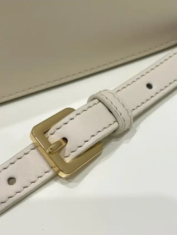 Dior 30 Montaigne Avenue Bag White - Image 8