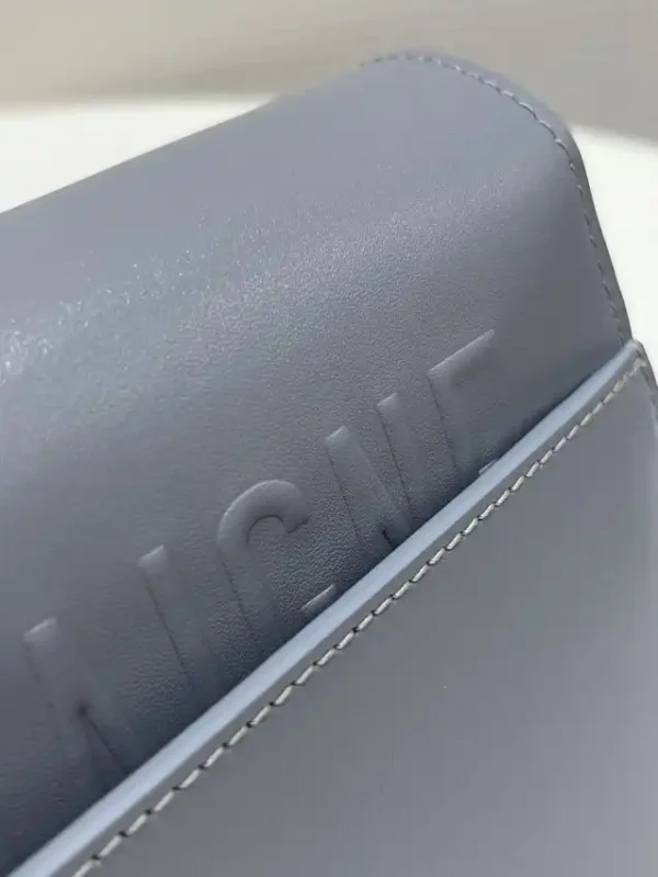 Dior 30 Montaigne Avenue Bag  Blue - Image 4