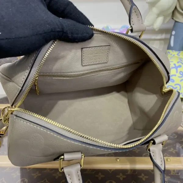 Louis Vuitton Speedy Bandouliere 25 Beige - Image 3
