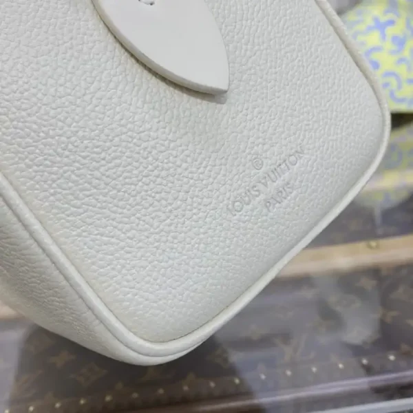 Louis Vuitton Speedy Bandouliere 20 White - Image 7
