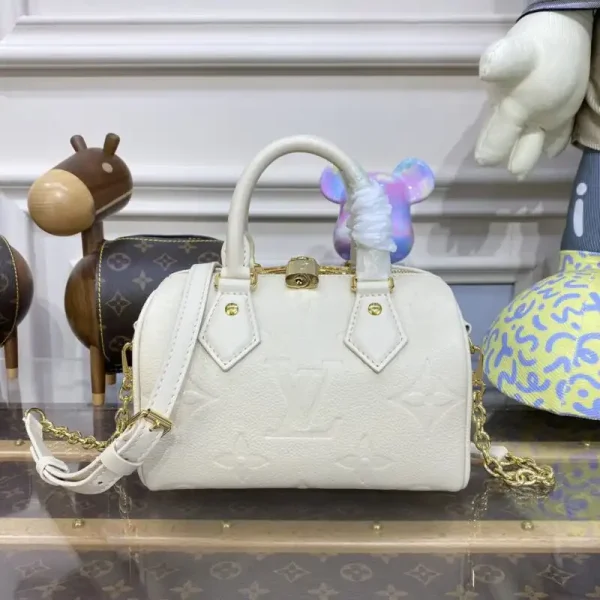 Louis Vuitton Speedy Bandouliere 20 White