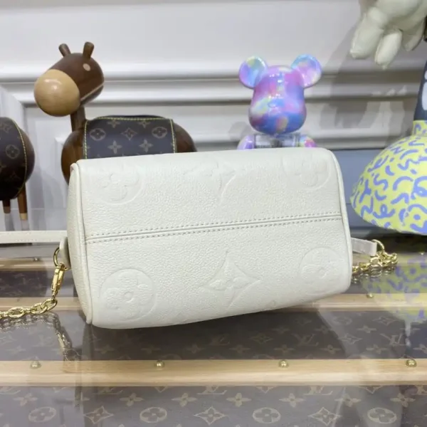 Louis Vuitton Speedy Bandouliere 20 White - Image 8