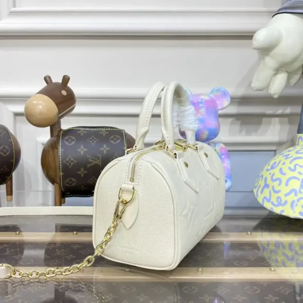 Louis Vuitton Speedy Bandouliere 20 White - Image 9