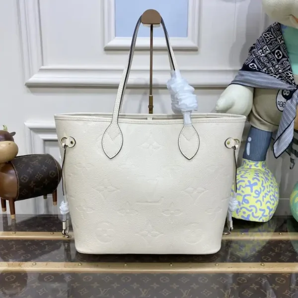 Louis Vuitton Neverfull MM Full Beige - Image 9