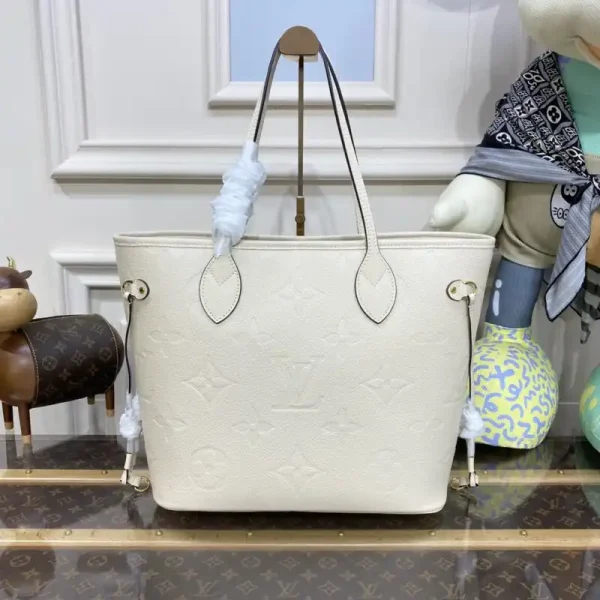 Louis Vuitton Neverfull MM Full Beige