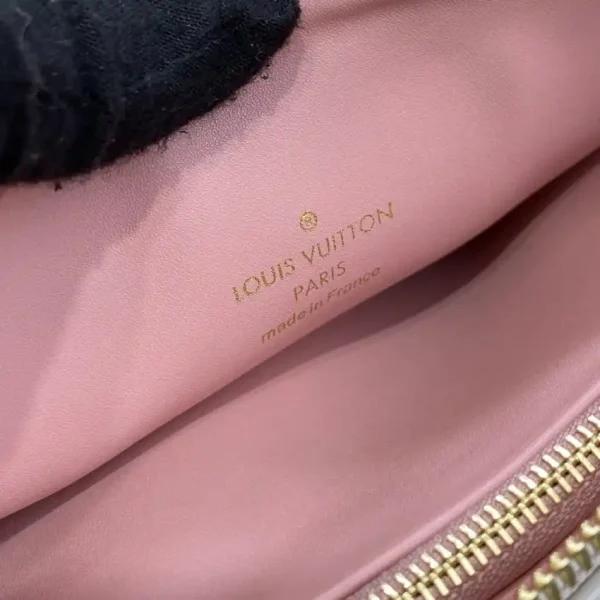 Louis Vuitton Coussin Light Blue - Image 9