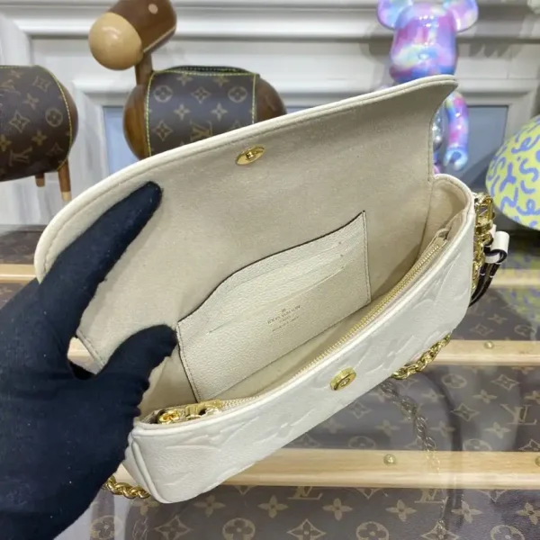 Louis Vuitton Wallet on Chain Ivy Full White - Image 8