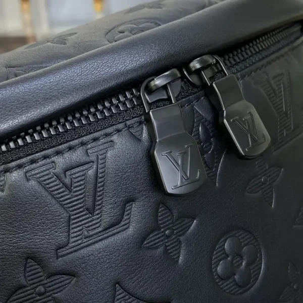 Louis Vuitton Bumbag Discovery Full Black - Image 2