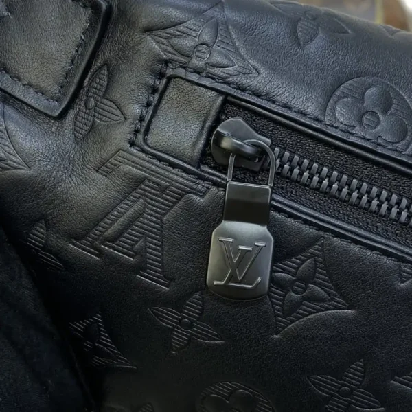 Louis Vuitton Bumbag Discovery Full Black - Image 7