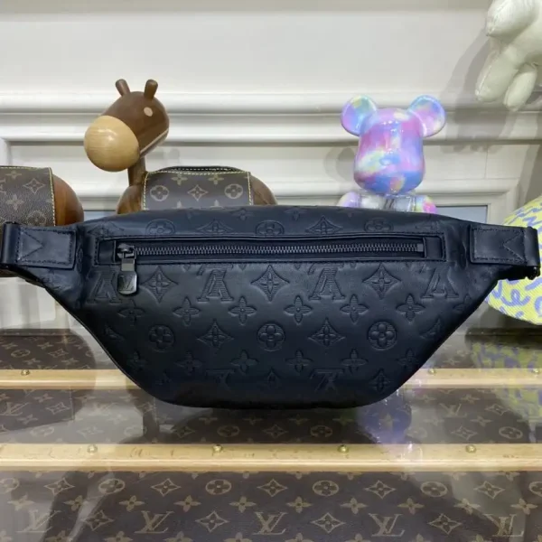 Louis Vuitton Bumbag Discovery Full Black - Image 8