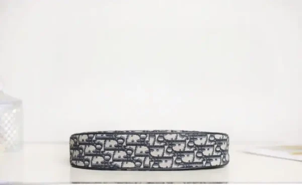 Dior Lounge Bag - Image 8