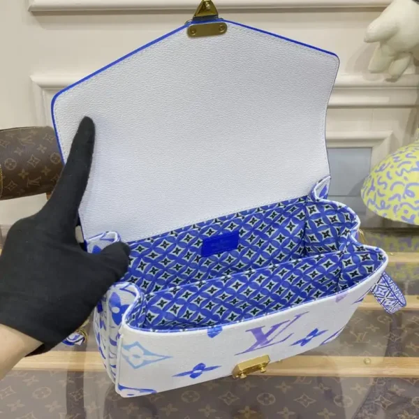 Louis Vuitton Pochette Metis Blue - Image 3