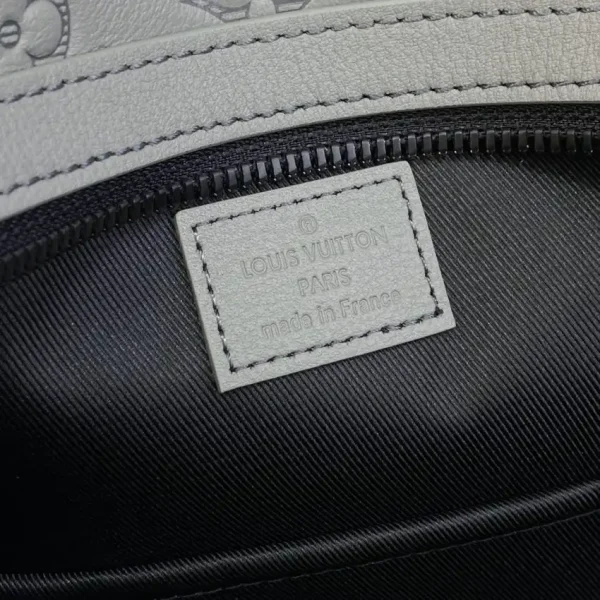 Louis Vuitton Discovery Backpack White - Image 5
