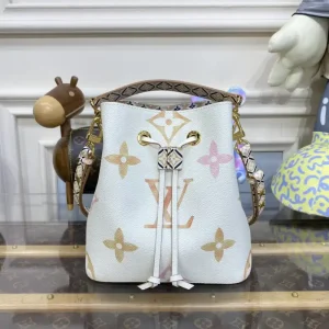 Louis Vuitton NeoNoe BB White Apricot