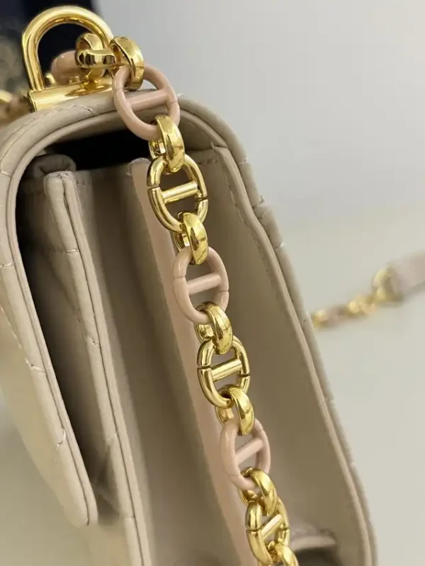 Dior Miss Caro Beige - Image 2