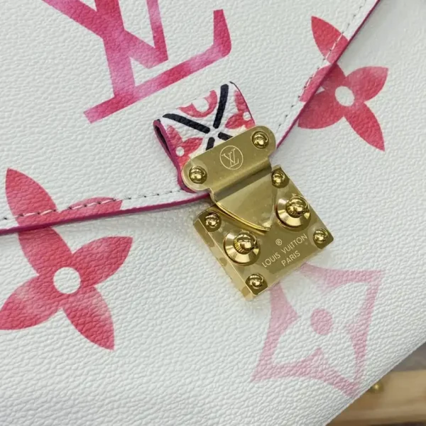 Louis Vuitton Pochette Metis Pink - Image 6