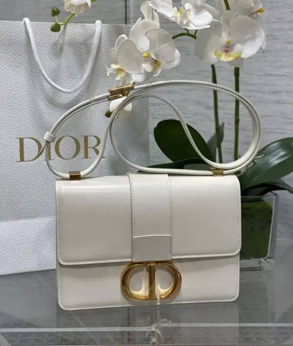 Dior 30 Montaigne  White