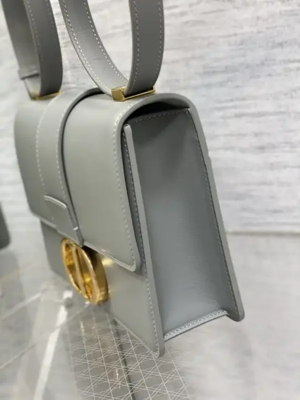 Dior 30 Montaigne Grey - Image 9