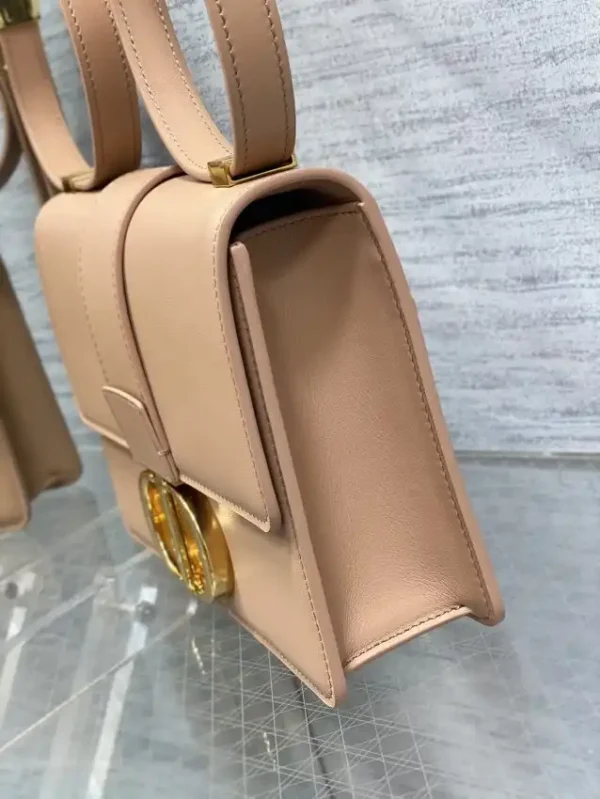 Dior 30 Montaigne Apricot - Image 6