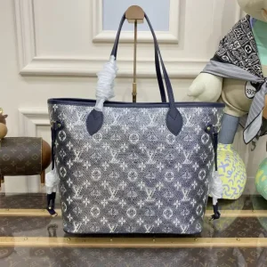 Louis Vuitton Neverfull MM Denim Blue