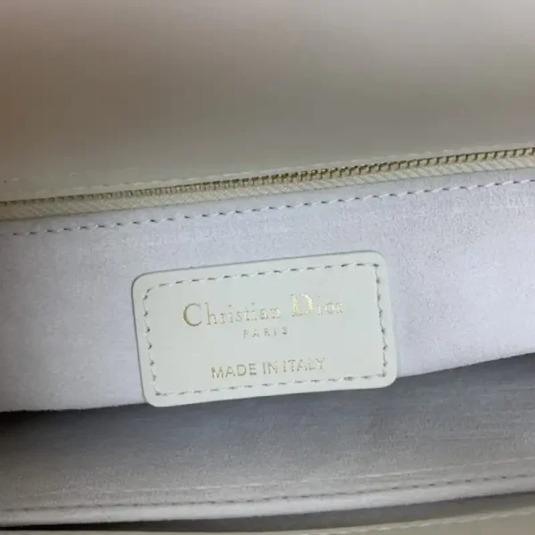 Lady Dior White Pearl - Image 5
