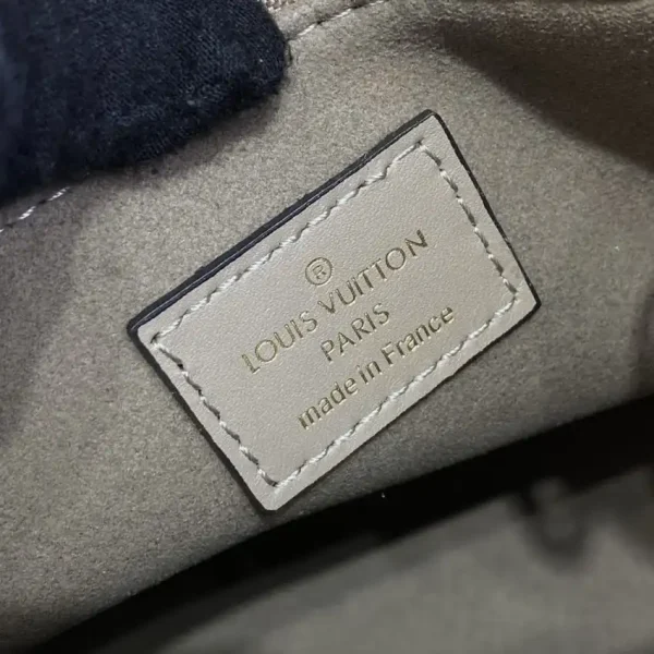 LV OnTheGo PM Beige - Image 5