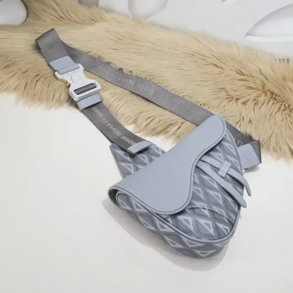 Dior Saddle Bag Diamong Grey - Image 4