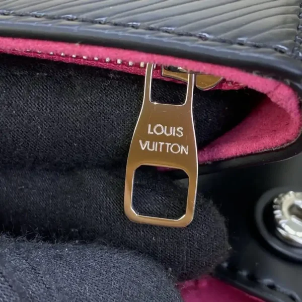 Louis Vuitton Cluny Mini Black - Image 7