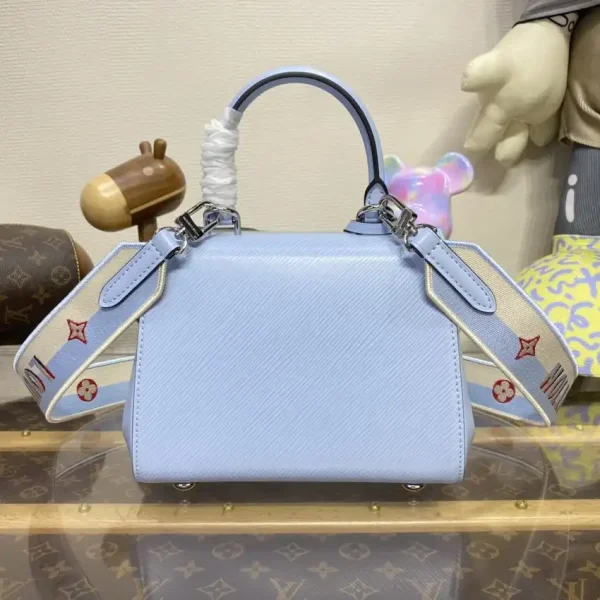 Louis Vuitton Cluny Mini Sky Blue - Image 6